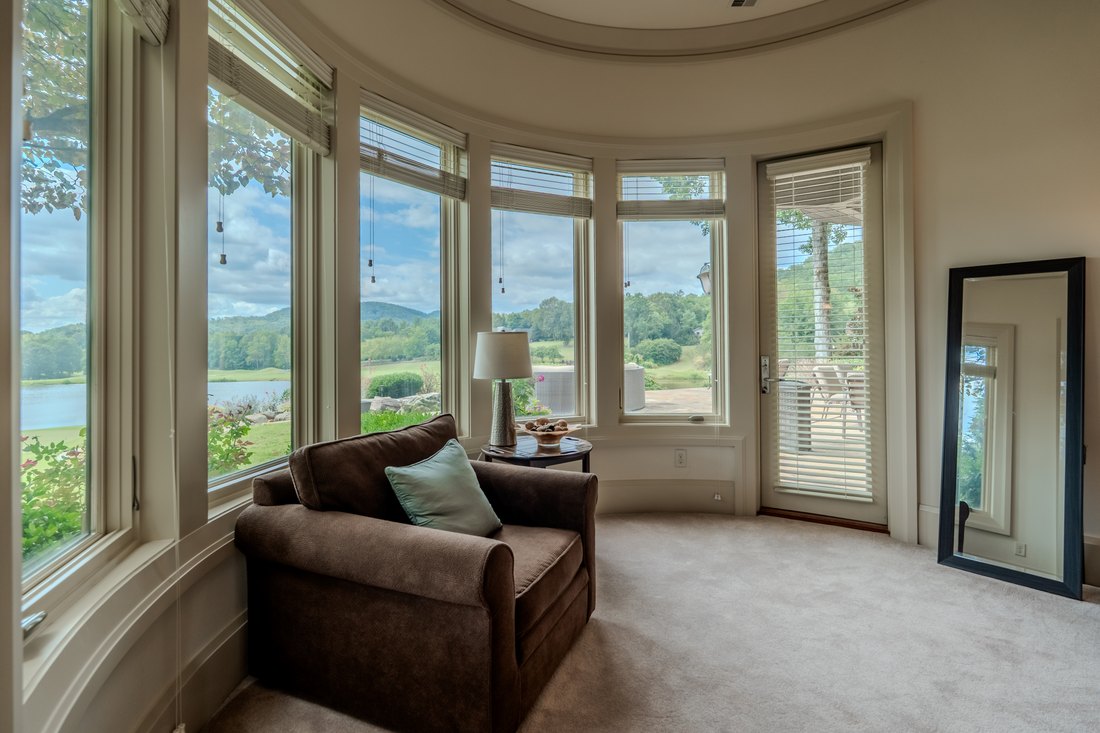 Guest bedroom sitting area